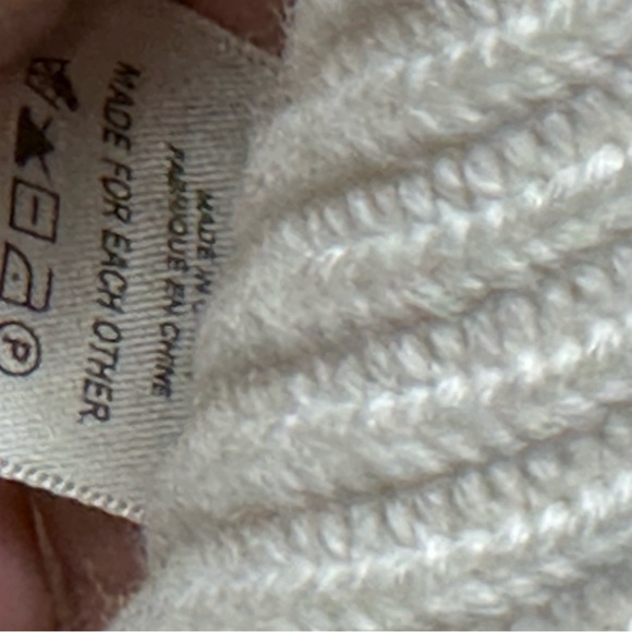 Wilfred Mock Neck Sweater
Size: Small
Color: Cream / Off-White - Picture 4 of 6